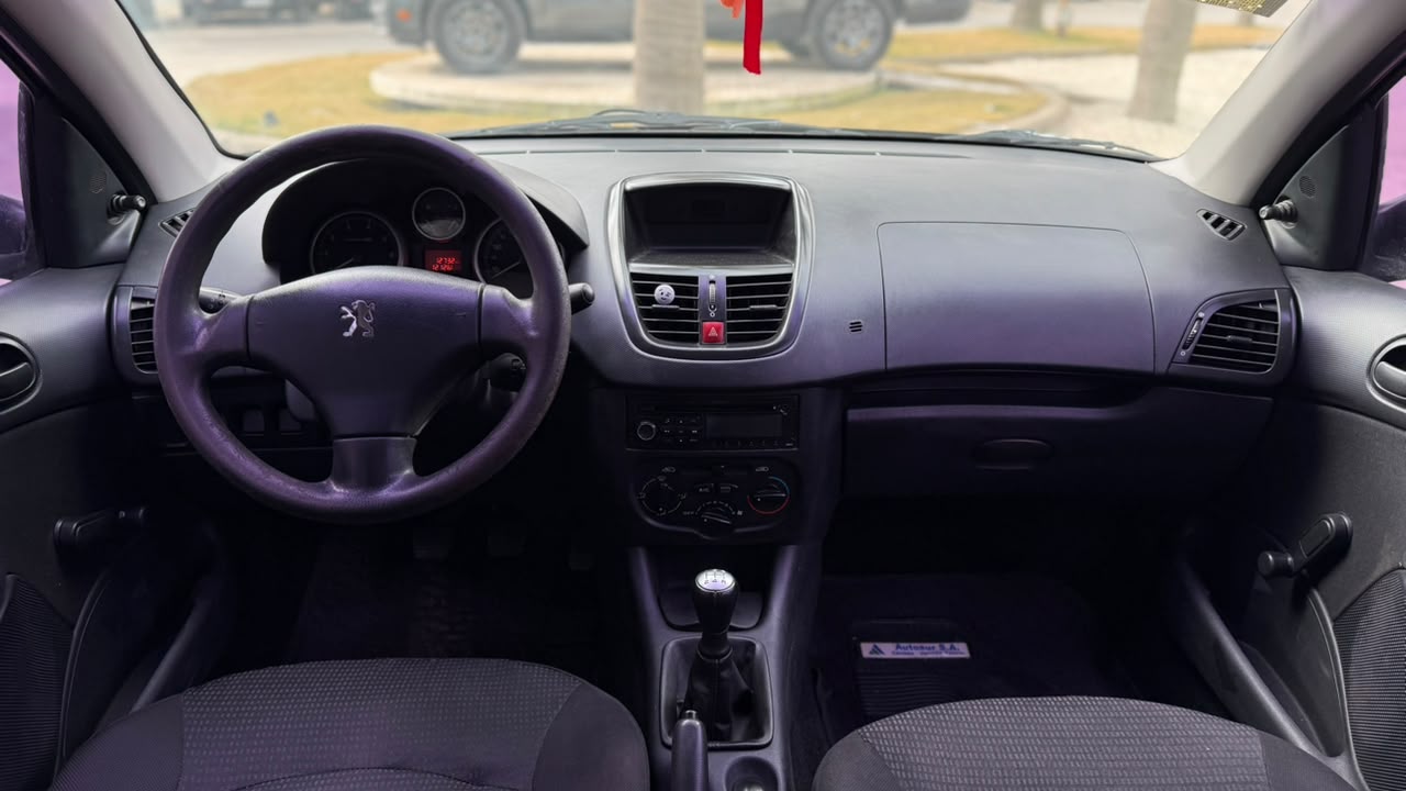 PEUGEOT - 207 XR COMPACT 1.4  3P  - MANUAL  - 2011